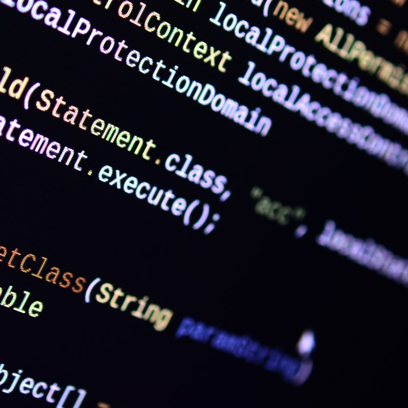 Código de programación Java sobre monitor